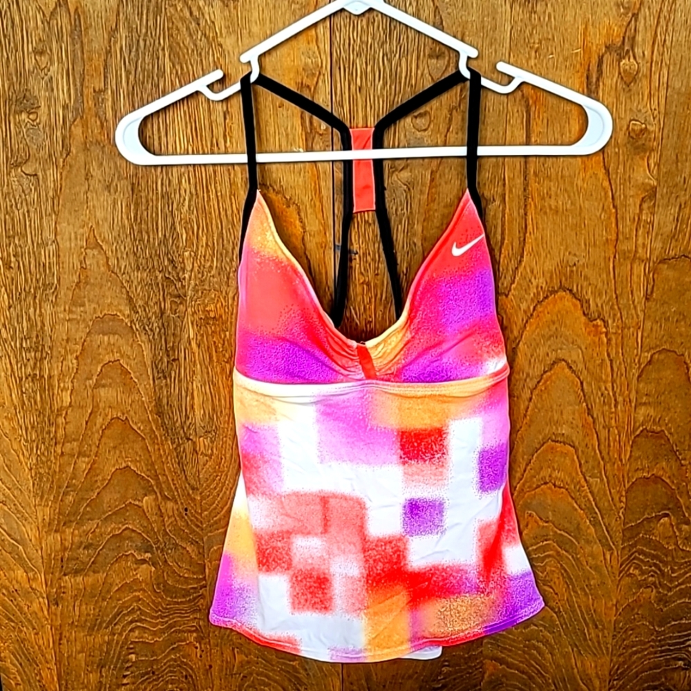 #27 Nike Top